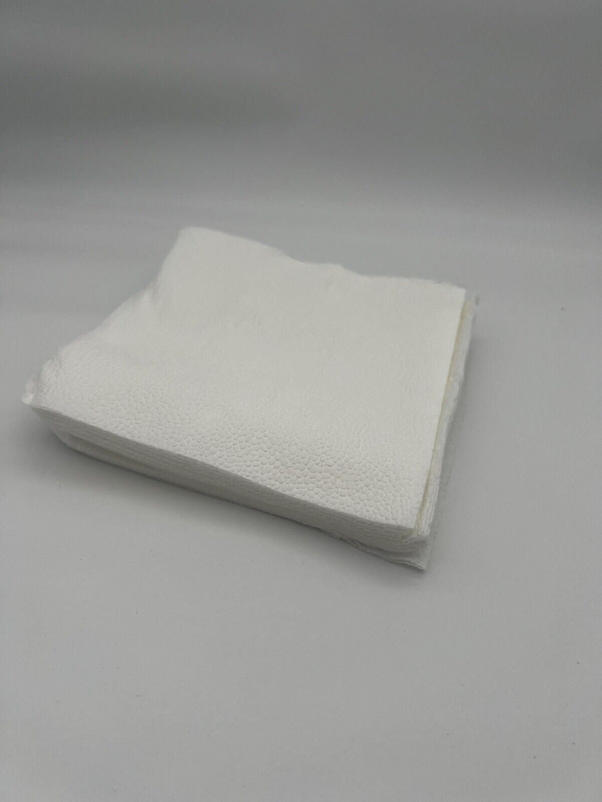 Servietten - 4kg - Premium Servietten - Weiß 1-lagig - 33x33cm - 1/4 Falz Muster